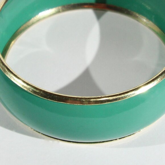 Vintage Green and Gold Tone Bangle Bracelet - Picture 2 of 5
